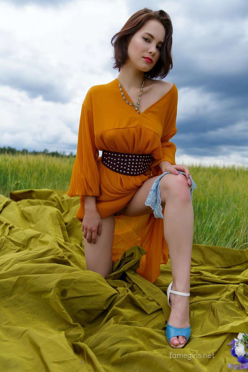 Полина, 28